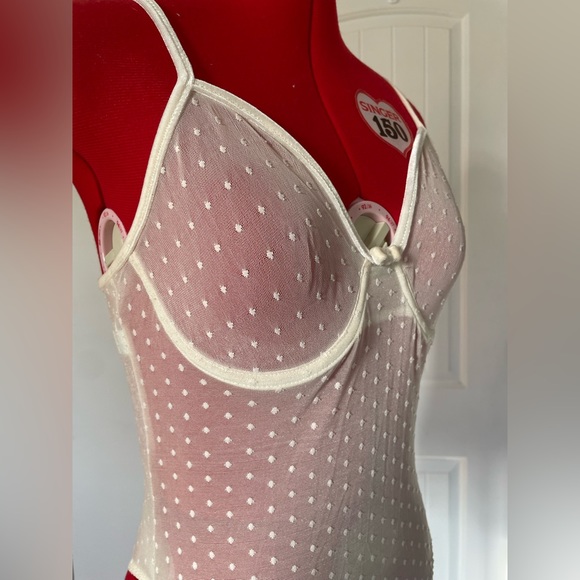 Vintage Marilyn Monroe By Warners Mesh Lingerie Bodysuit With Velvet Polka Dots - Picture 4 of 11